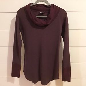 Columbia Thermal Cowlneck Top